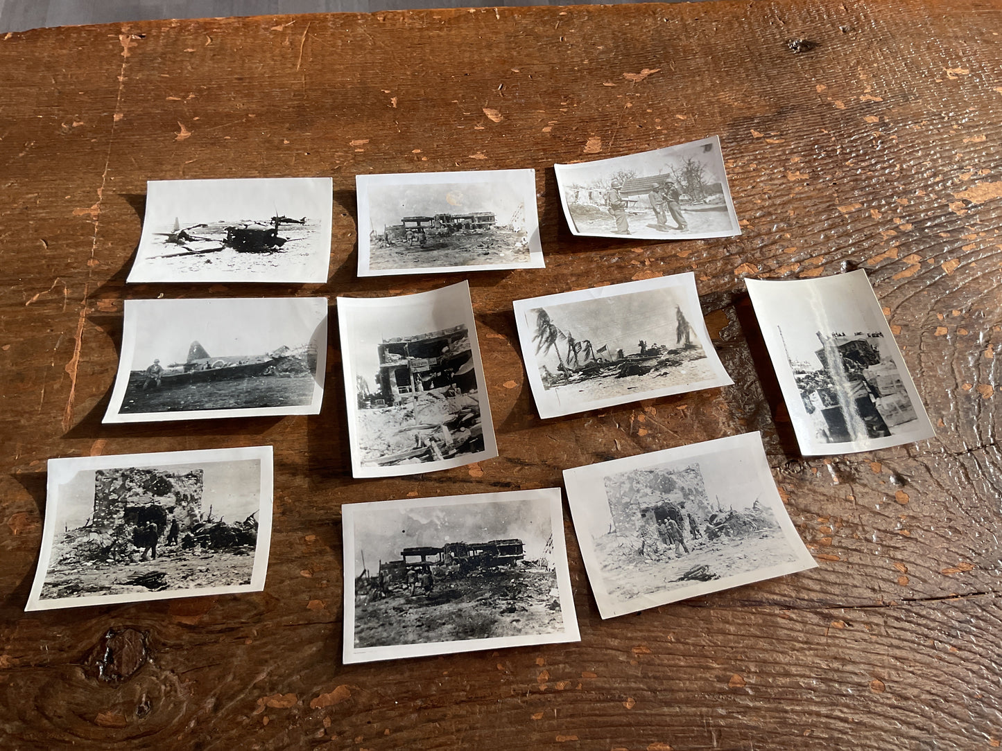 Original WWII Battlefield Photo Group (E)