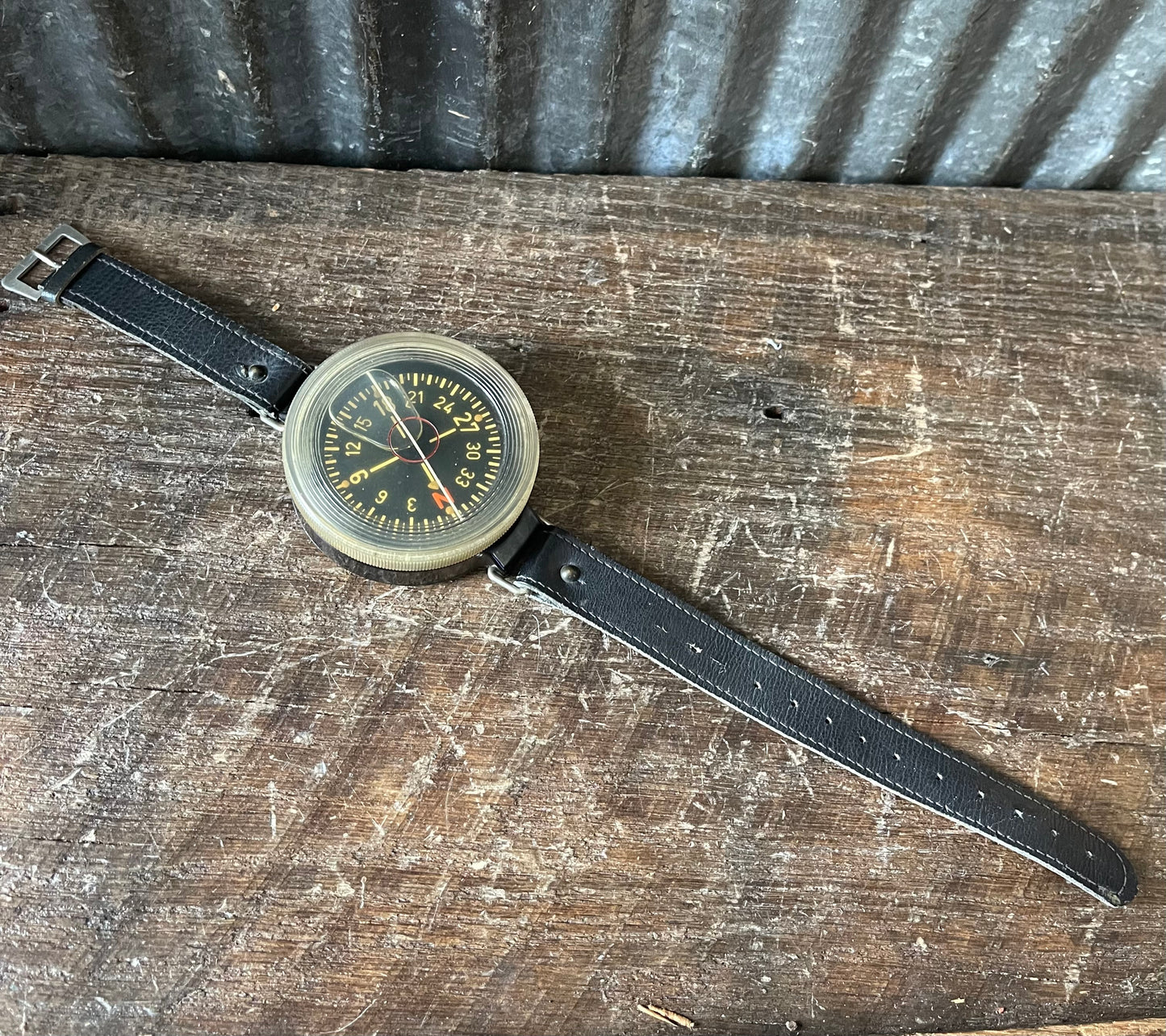 Original WWII German Luftwaffe AK 39 Pilot’s Wrist Compass – Fl. 23235 with Leather Strap
