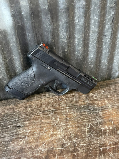 Smith & Wesson M&P Shield 9 Performance Center – 9mm – Fiber Optic Sights – 1 Magazine