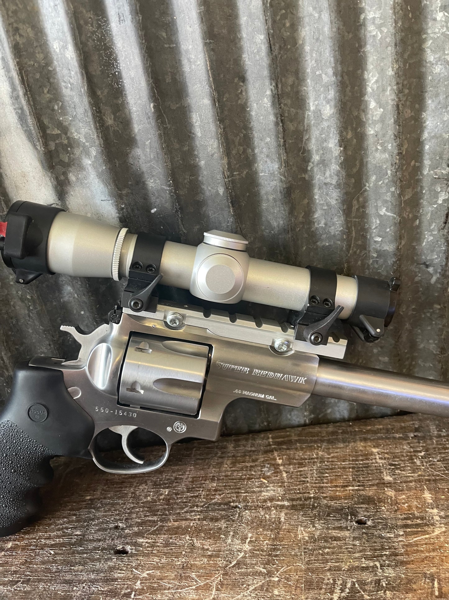 Ruger Super Redhawk .44 Magnum 9.5” Stainless Revolver Package – Leupold M8 Scope, Box & Holsters