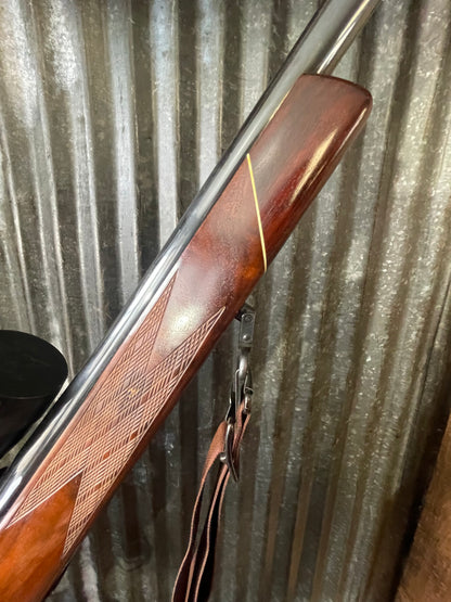 Weatherby Mark V Deluxe – .378 Weatherby Magnum – Leupold Scope – Dangerous Game Rifle