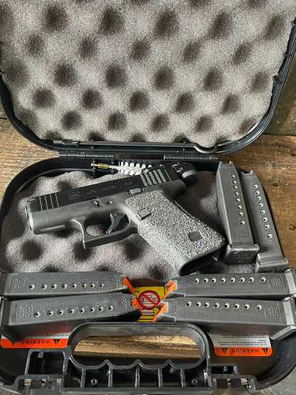 Glock 43X MOS 9mm with Leupold DeltaPoint Micro – 6 Magazines – 4 Holsters – Complete Carry Package
