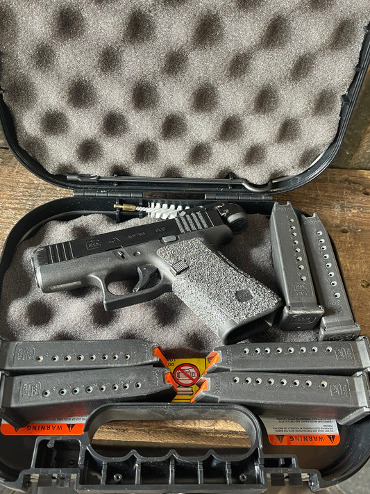 Glock 43X MOS 9mm with Leupold DeltaPoint Micro – 6 Magazines – 4 Holsters – Complete Carry Package