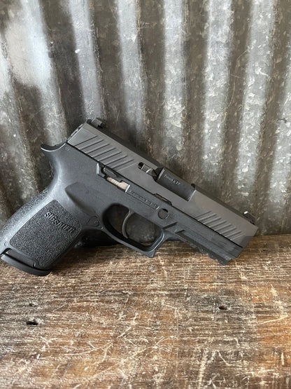 SIG Sauer P320 Compact 9mm Semi-Automatic Pistol – 2 Magazines – 5.11 SIG Sauer Carry Case – Good Condition