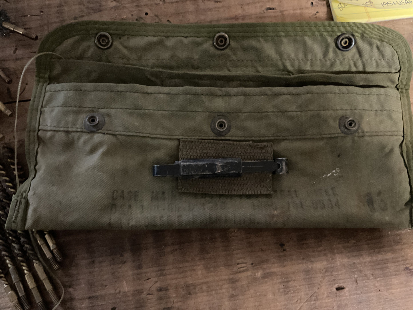 U.S. Military M-16/AR-15 Rifle Cleaning Kit in