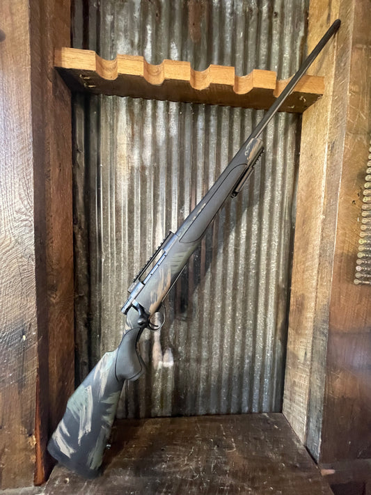 Weatherby Vanguard Black Hills Edition – .25-06 Remington – Like New in Box