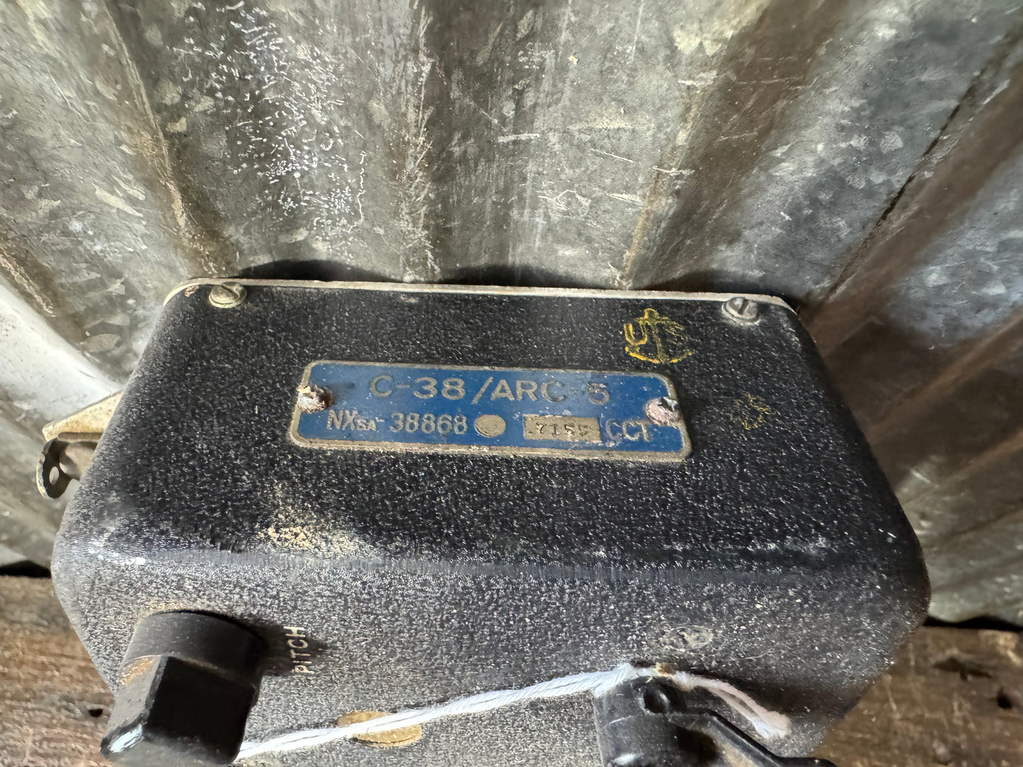WWII C-38/ARC-5 Aircraft Radio Control Box – U.S. Army Air Forces Receiver Control Unit