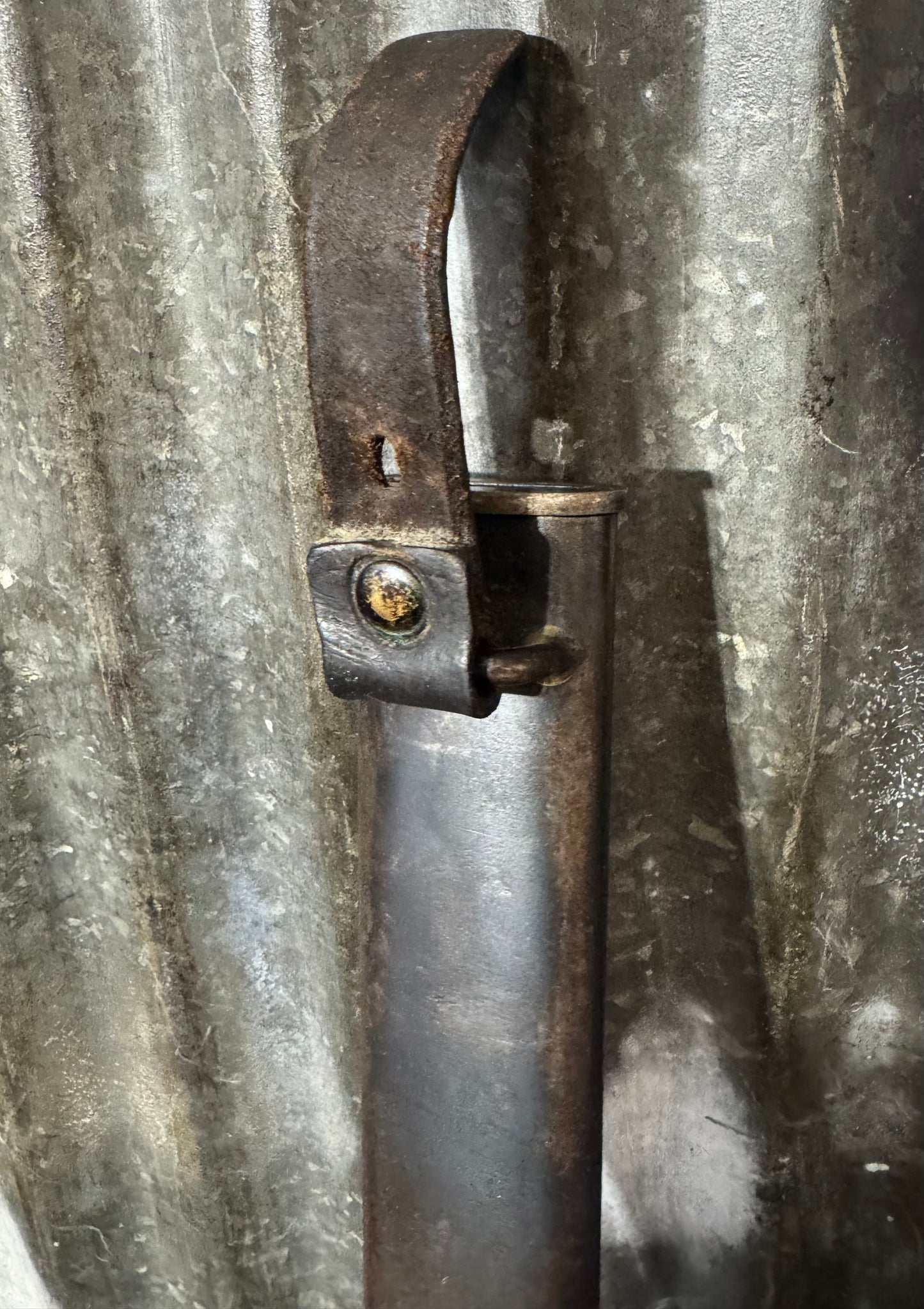 Original Swiss Waffenfabrik Neuhausen M1918 Bayonet & Scabbard – Serial #411044