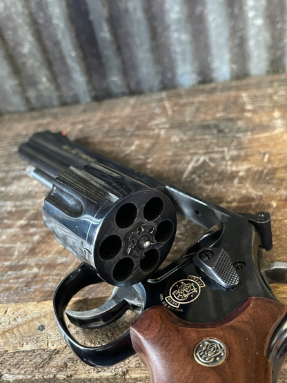 Smith & Wesson Model 586-8 .357 Magnum Revolver – 6” Barrel w/ Box