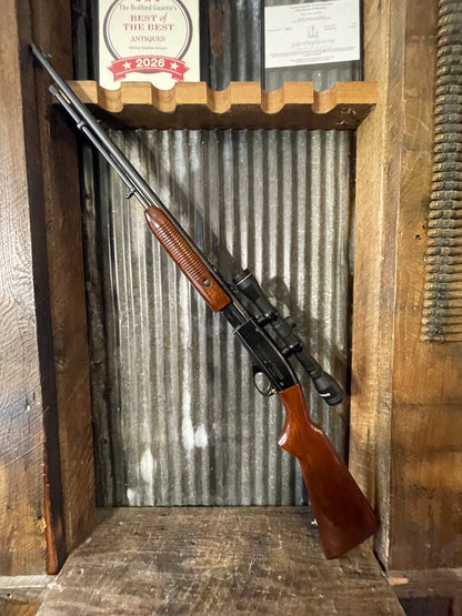 Remington Model 572 Fieldmaster .22 LR Pump Action Rifle with Tasco Scope