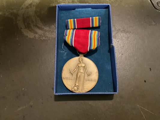 WWII Victory Medal & Ribbon in Box
