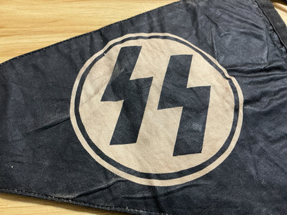 Reproduction WWII German SS-Style Vehicle/Command Pennant w/ RZM-Style Tag