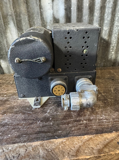 Redmond DY-99/APW-11A Dynamotor 24-29.5V DC AN/APW-11A Airborne Radar Power Supply WWII