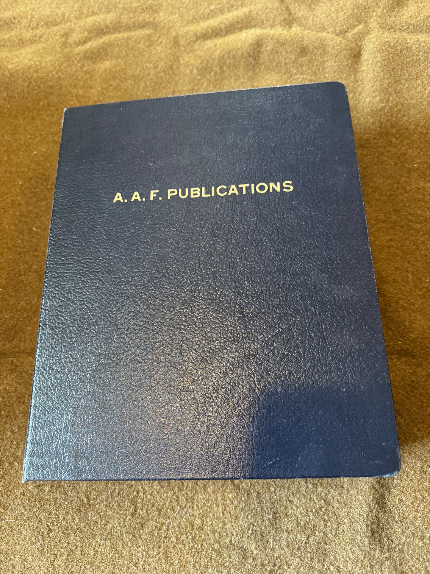 WWII AAF AN/APQ-13 Radar Binder
Original 1944 technical order
