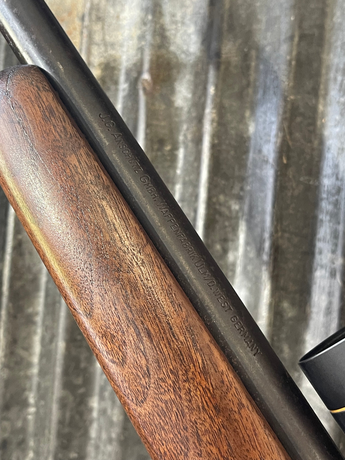 Savage-Anschutz Model 1415/16 .22 LR Bolt-Action Rifle – Leupold VX-1 3-9x40 Scope
