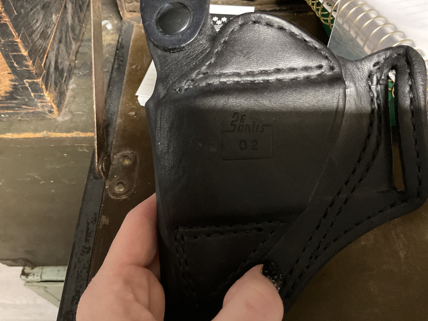 DeSantis 02 Holster