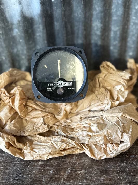 Bendix Radio Type IN-4D Left-Right Indicator (Radio Compass) – NOS in Original Hickok Box
