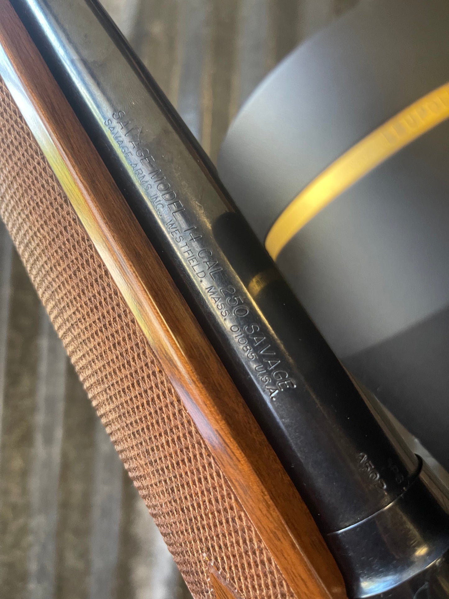Savage Model 14 Classic Bolt Action Rifle – .250 Savage – Leupold VX-3i 3.5-10x40 Scope