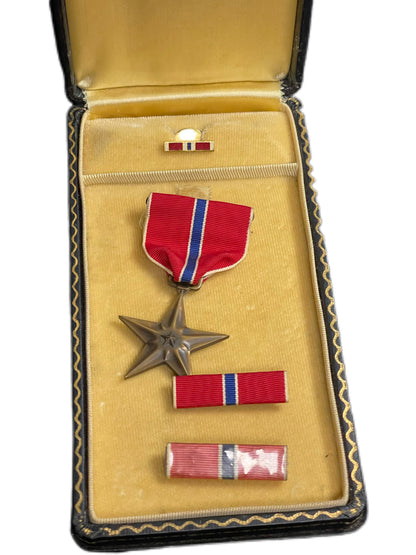 WWII Bronze Star Medal Set in Original Presentation Case