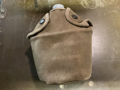 WWI CANTEEN WITH COVER (I)