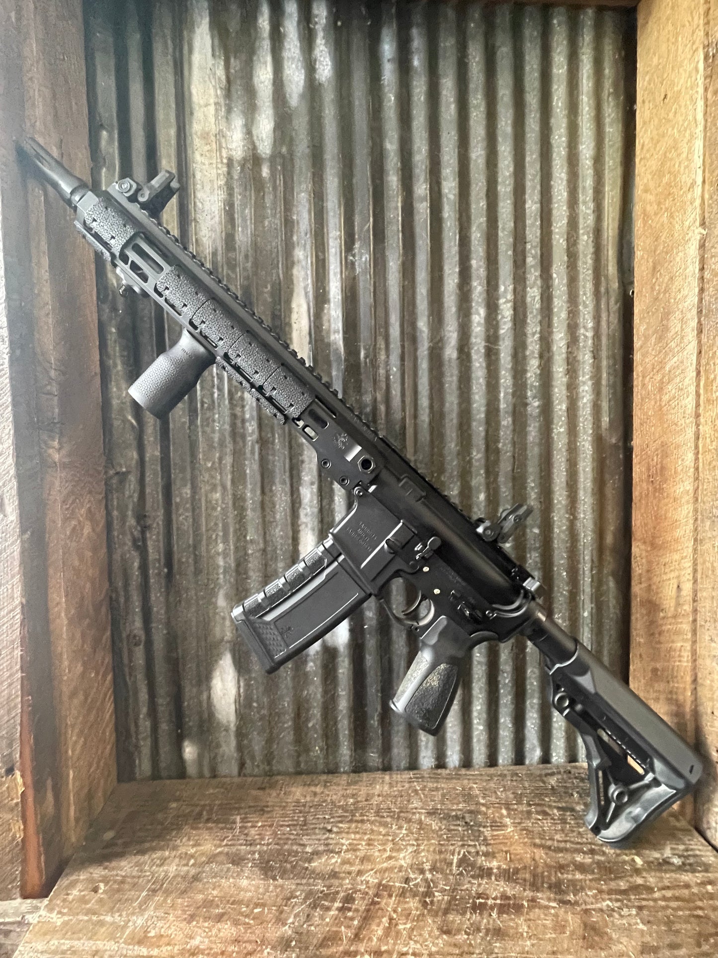 PSA Sabre-15 Milspec AR-15 – Hiperfire Xtreme 2 Trigger – Magpul Sights – Excellent Condition