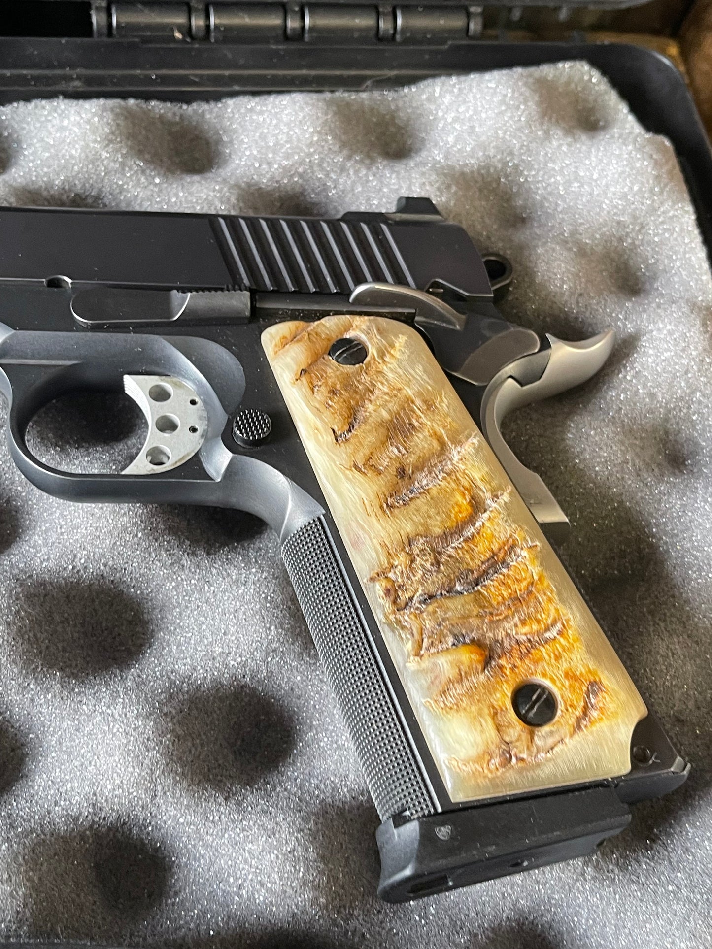 Magnum Research Desert Eagle 1911G Government .45 ACP – 5” Barrel – Original Case & Grips