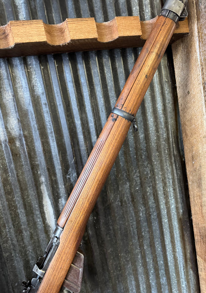 Original WWII British Lee-Enfield No.4 Mk I rifle 1943 W/ Bayonet