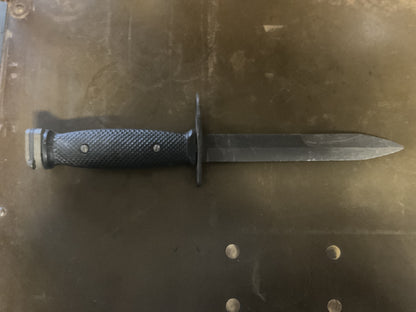 U.S. M7 bayonet (M16/M4 Type)