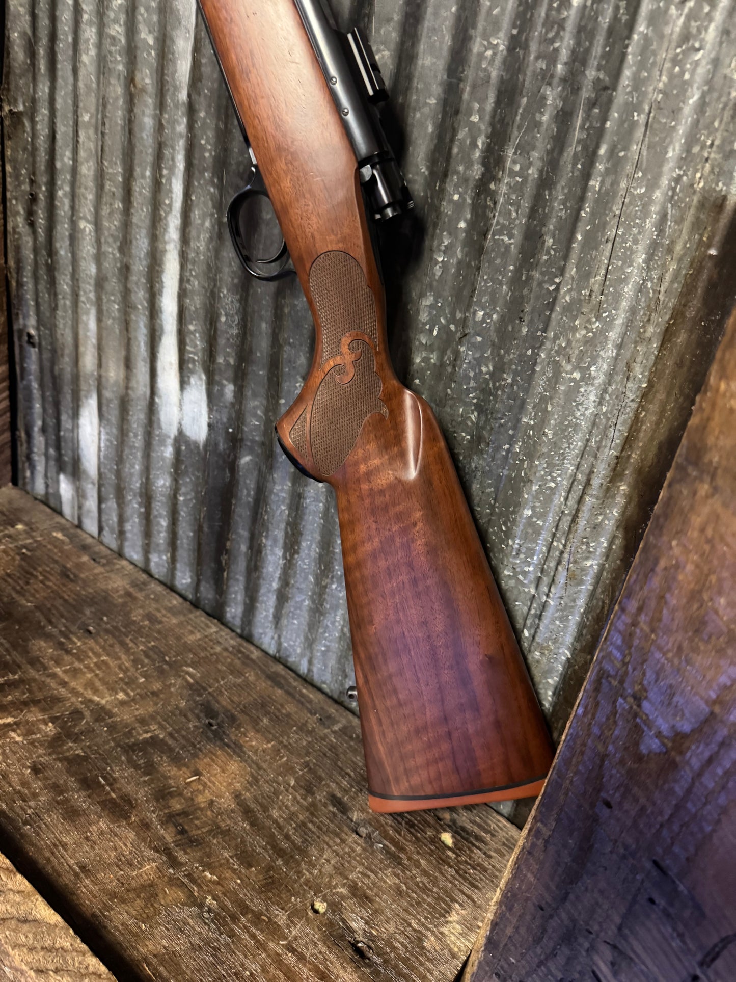 Winchester Model 70 XTR Featherweight
243 Winchester