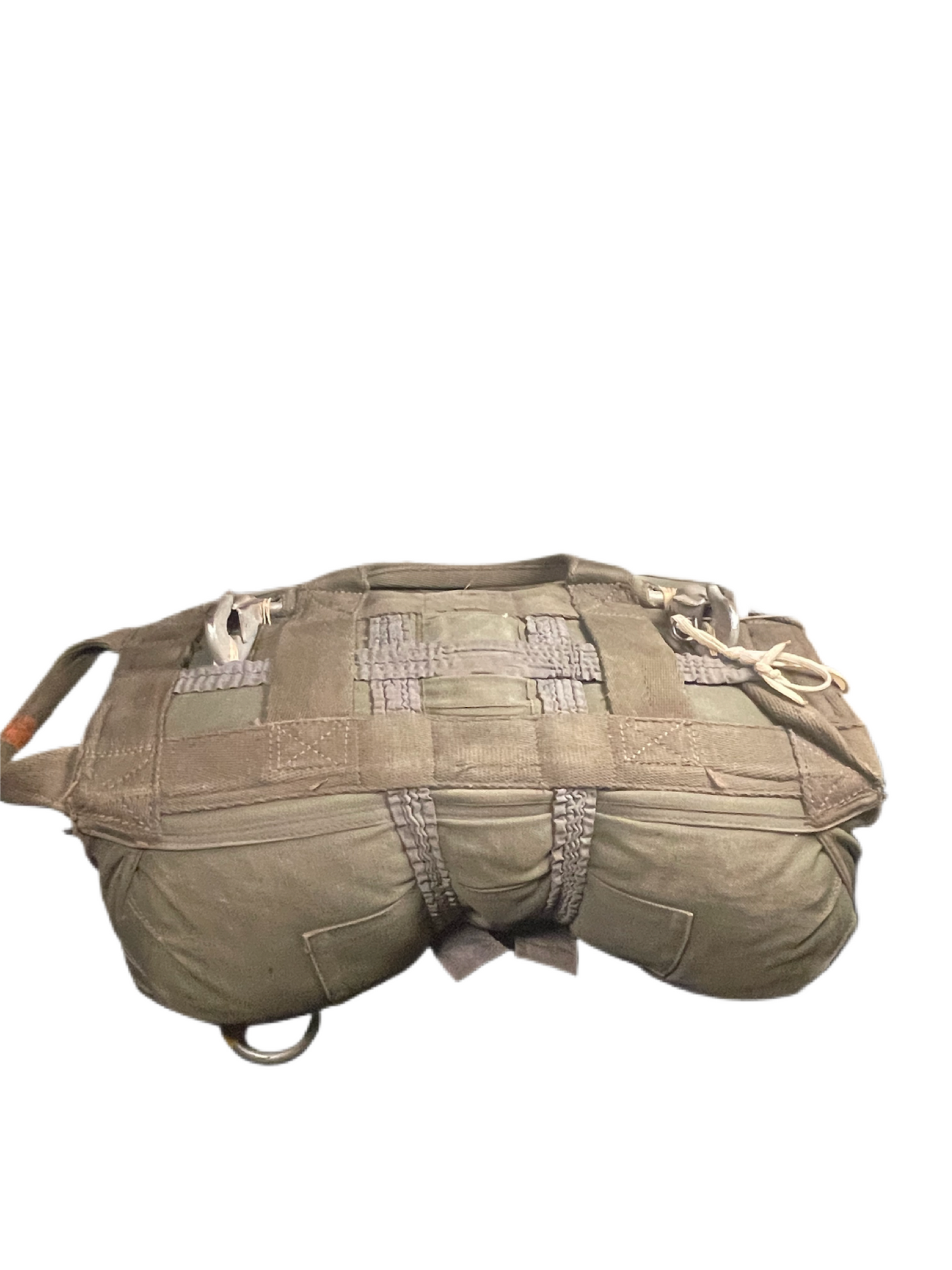 U.S. Military Reserve Parachute – May 1962