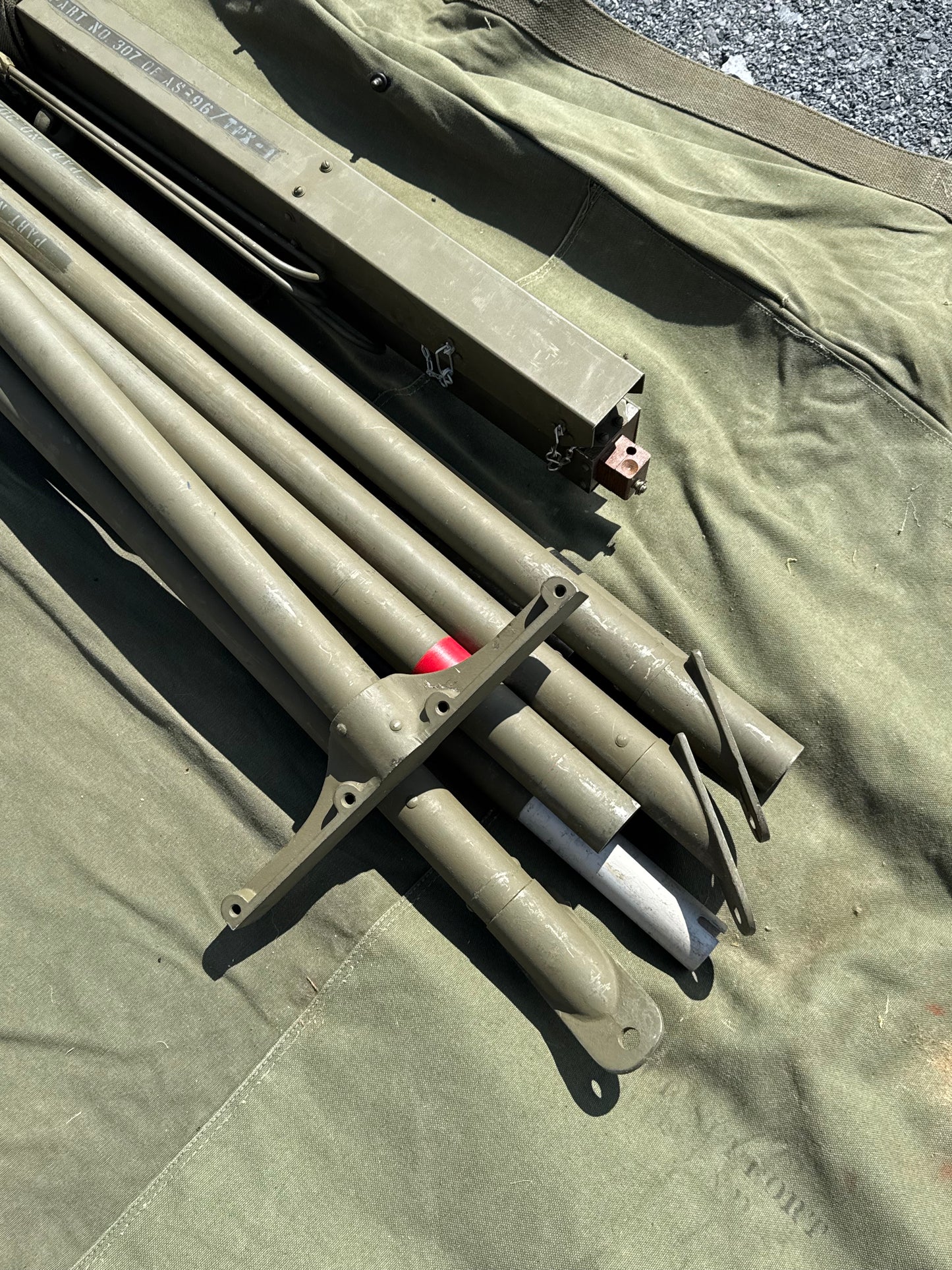 U.S. Military AN/TPX-1 Radar Antenna System Mast Kit w/ Canvas Roll