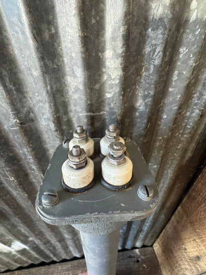 WWII U.S. Army Air Forces AT-50/U Aircraft Antenna Mast – Original Military Radio Antenna