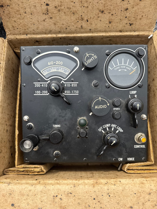 WWII U.S. Navy FT-224A Radio Control Box — NOS 1945 Box