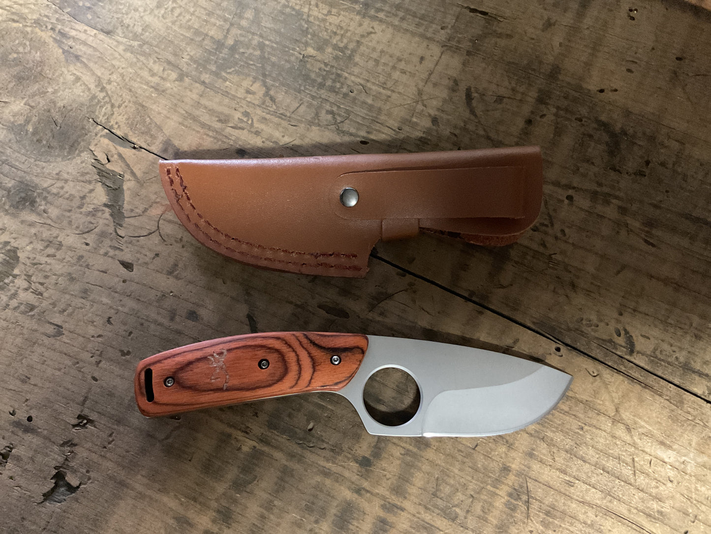Browning RMEF Fixed Blade Hunting Knife-Elk Engraved w/ Leather Sheath