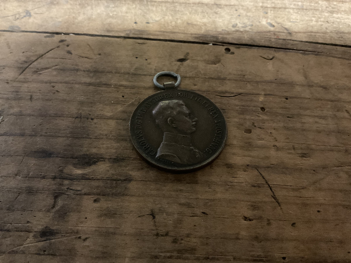 WWI Austro-Hungarian Emperor Karl I “Fortitvdini” Bravery Medal