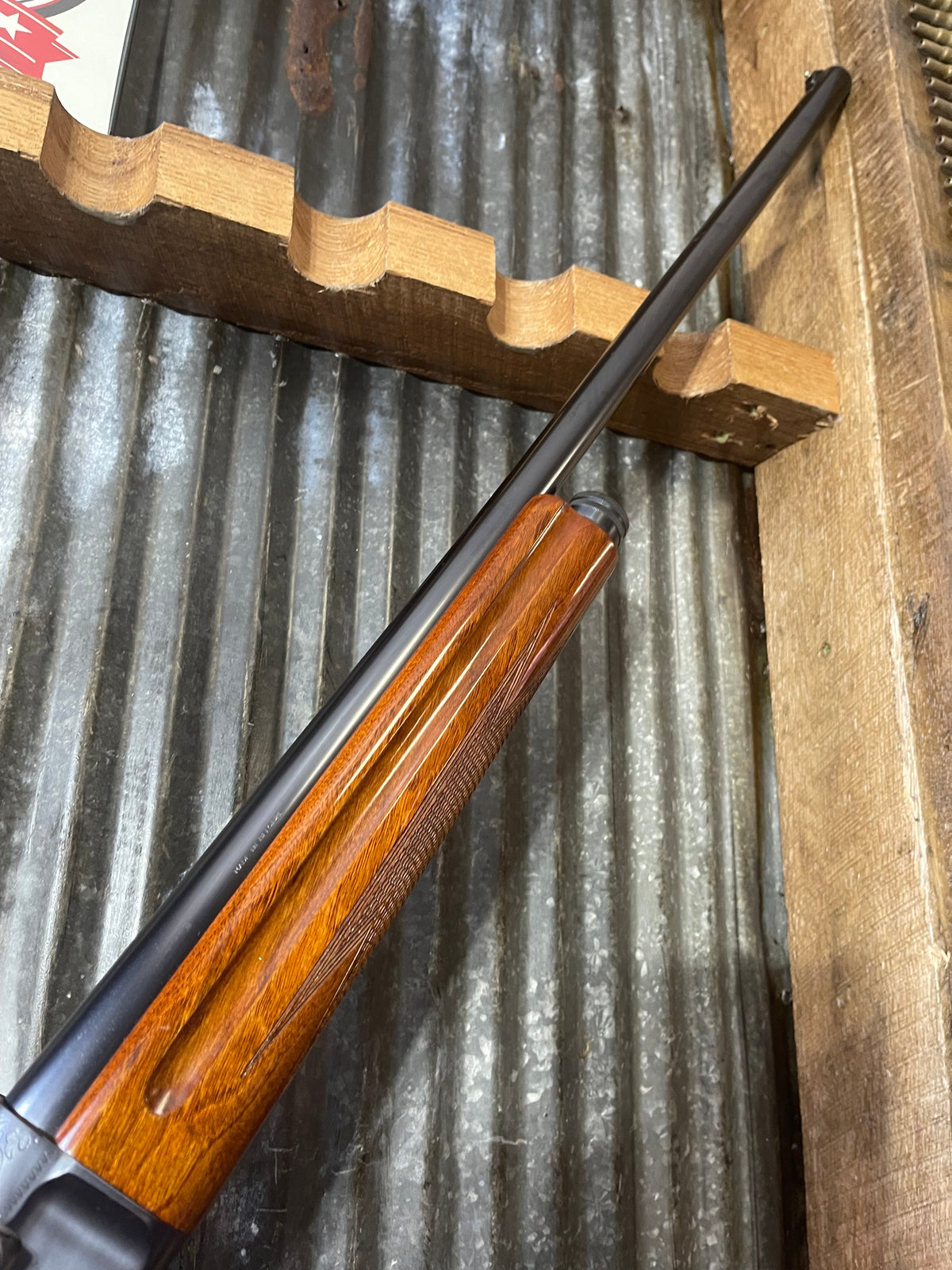 Browning Auto-5 Light Twelve 12 Gauge – Belgian Made – Engraved Receiver – Gold Trigger