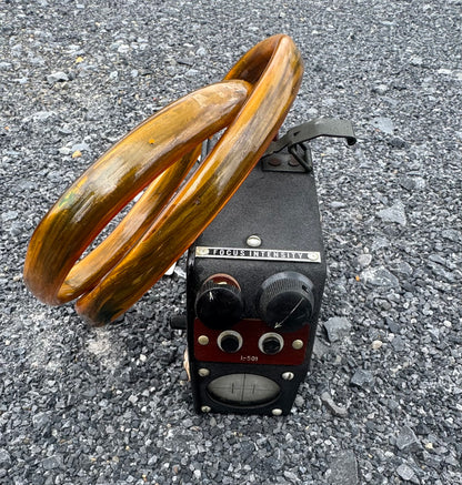 WWII U.S. Military Radar CRT Display Unit with Amber Deflection Coil Assembly – Model I-501