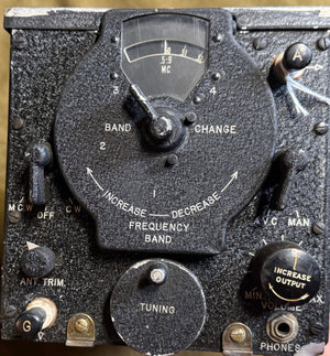 WWII U.S. Navy Radio Receiver CG-46115 (RAX-1) – General Electric