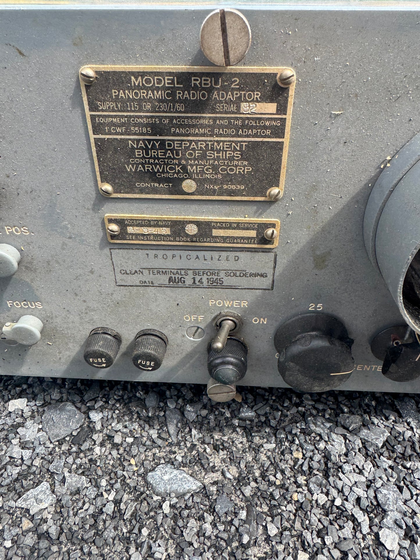 WWII U.S. Navy RBU-2 Panoramic Radio Adaptor / Spectrum Analyzer – Bureau of Ships – Warwick Mfg. Corp.