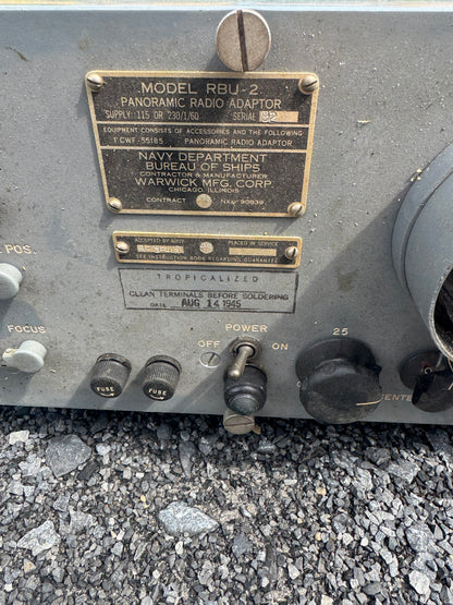 WWII U.S. Navy RBU-2 Panoramic Radio Adaptor / Spectrum Analyzer – Bureau of Ships – Warwick Mfg. Corp.