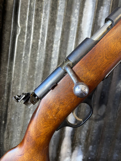 Marlin Model 80 Bolt Action Rifle – .22 LR – Factory Peep Sight – Magazine Fed
