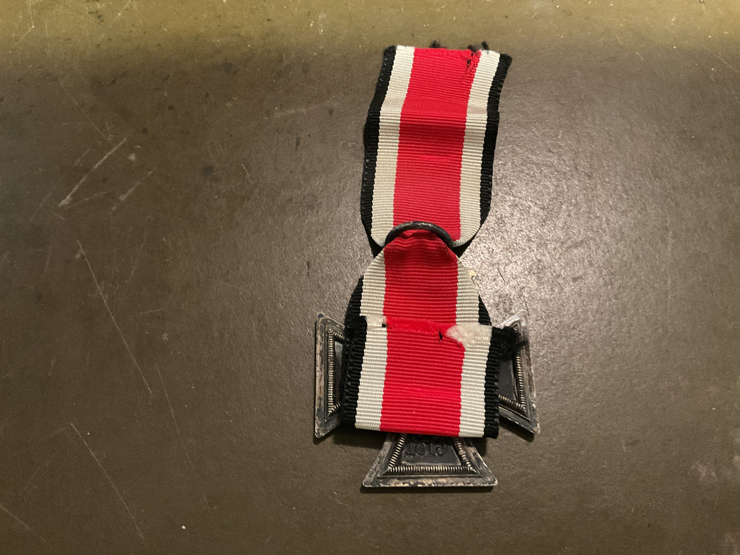 WWII German Iron Cross 2nd Class 123- Beck,Hasinger & Co.