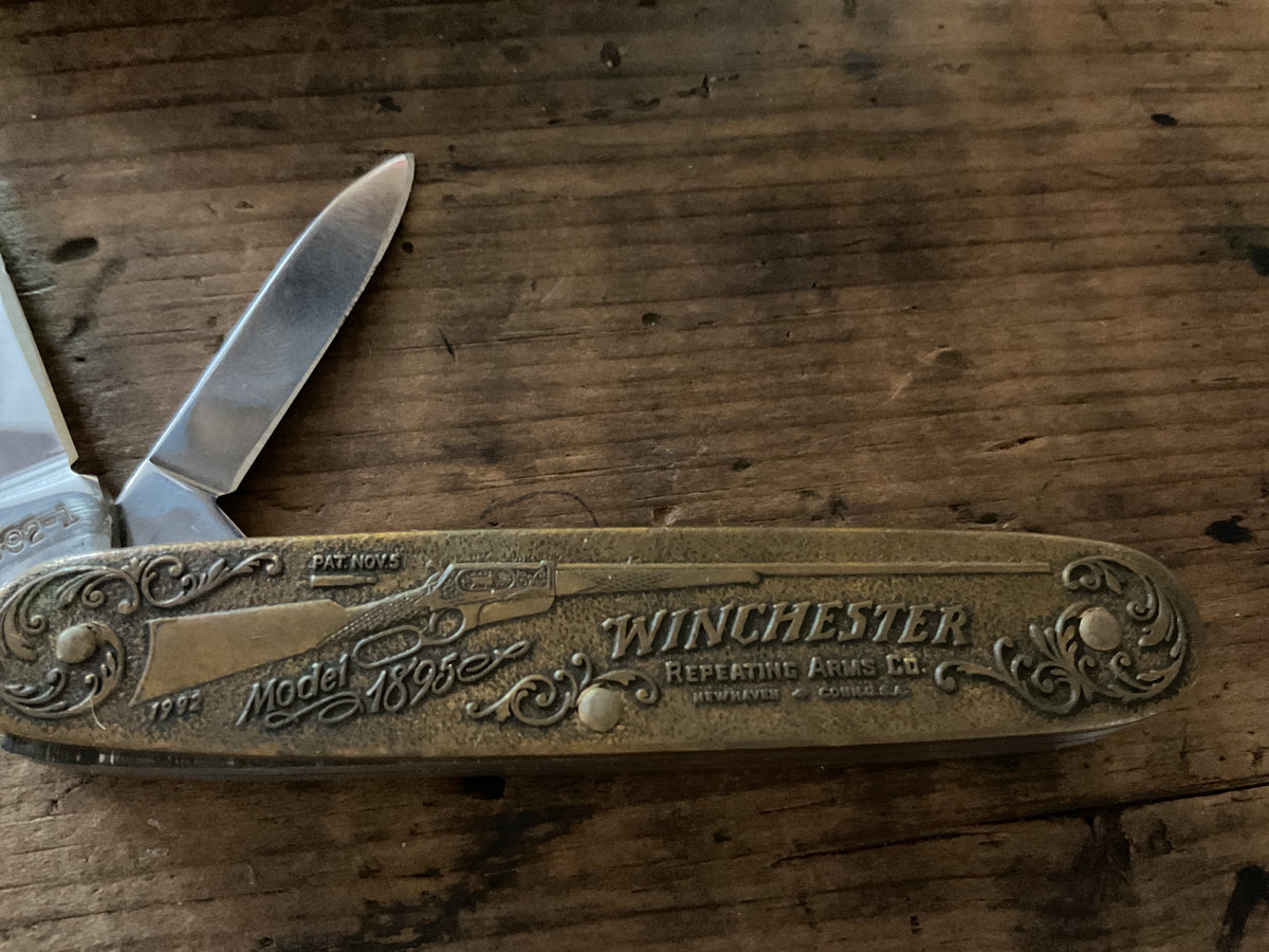 Winchester Model 1895 Two-Blade Pocket Knife with Original Box