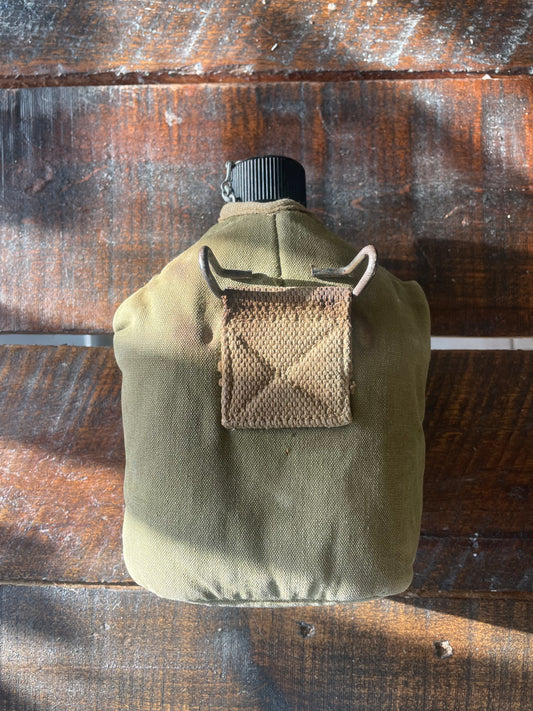 WWII British Canteen Cover with Swanson Canteen and EACO cup