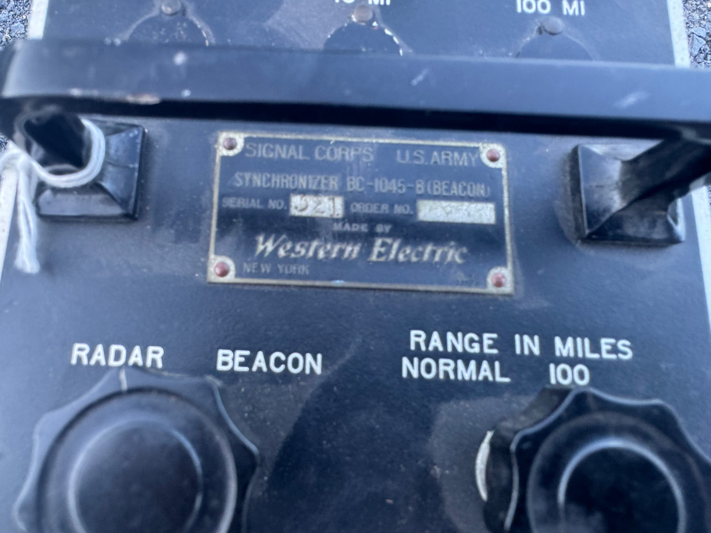 WWII U.S. Army Signal Corps BC-1045-B Beacon Synchronizer Radar Control Unit
