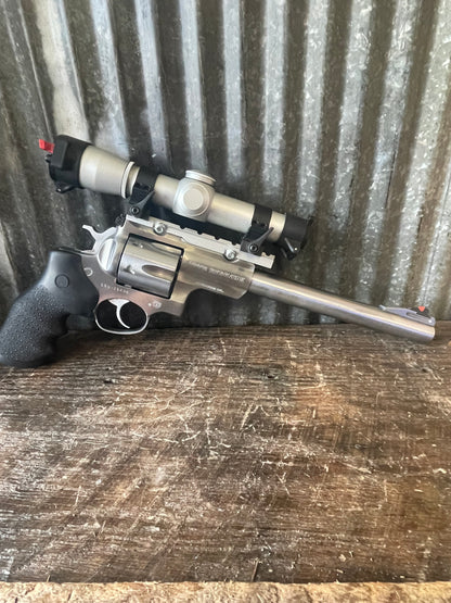 Ruger Super Redhawk .44 Magnum 9.5” Stainless Revolver Package – Leupold M8 Scope, Box & Holsters
