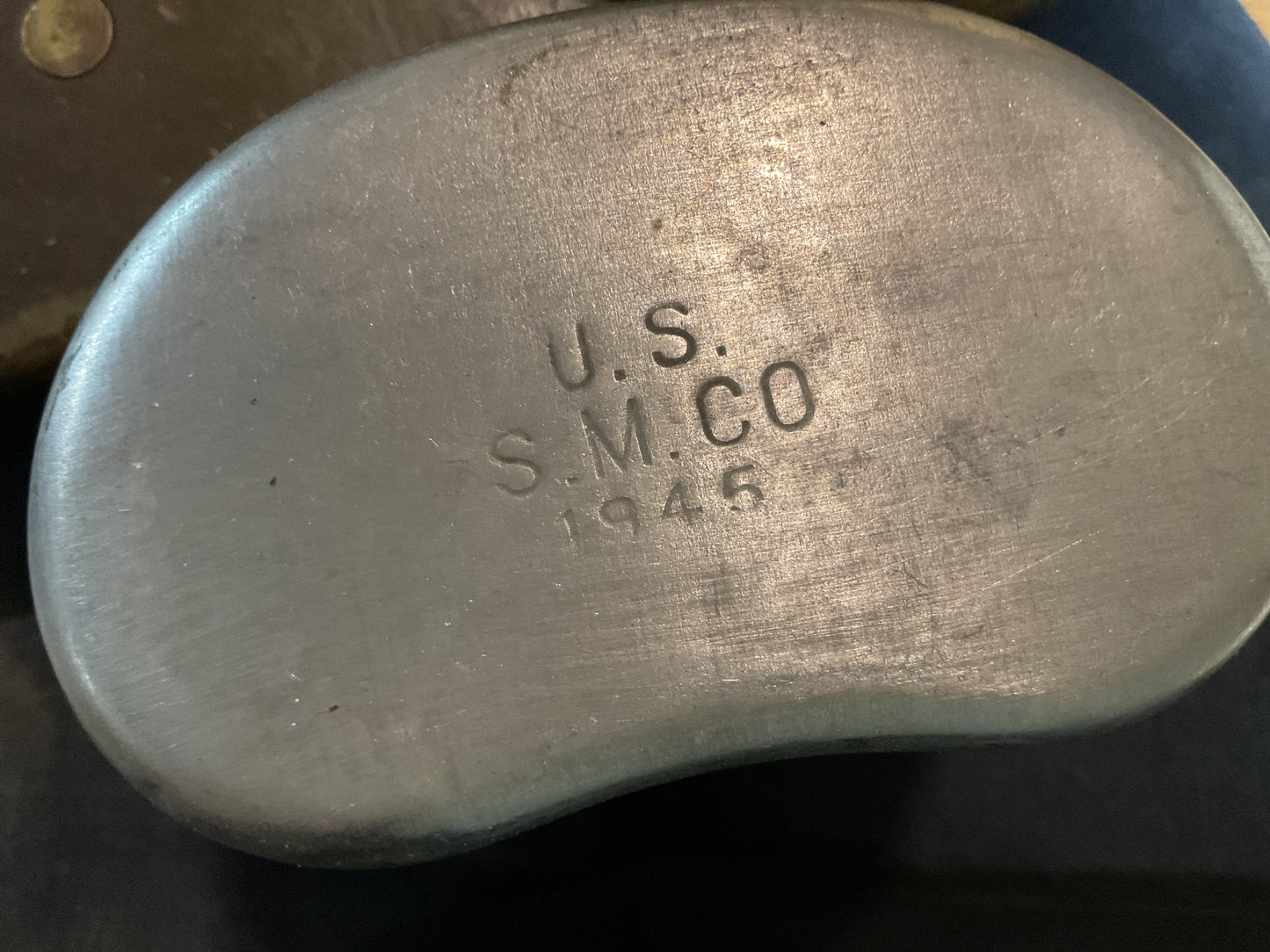 WWII Canteen with Cover (t)