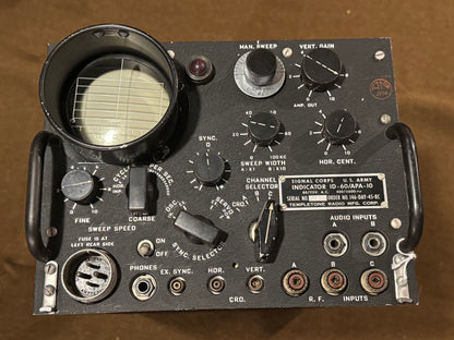 Original WWII-era U.S. Army Signal Corps Indicator ID-60/APA-10