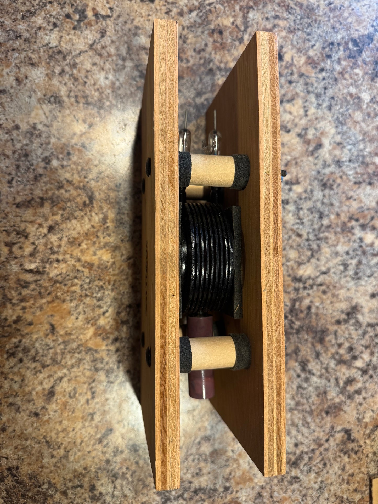 WWII RAYTHEON U.S. NAVY TUBE TYPE 706EY