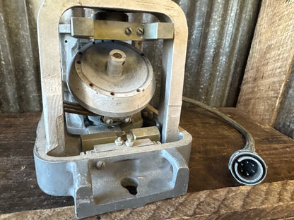 WWII U.S. Aircraft Westinghouse Control Servo Unit – Autopilot / Navigation Component
